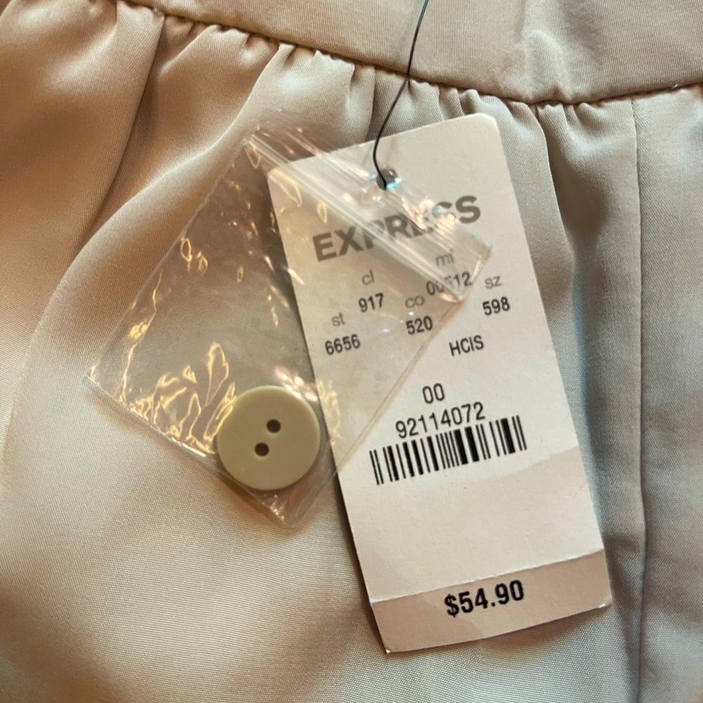 Express Dressy Tan/Taupe Short Shorts With Sash Tie, Sz 00 - Picture 7 of 10